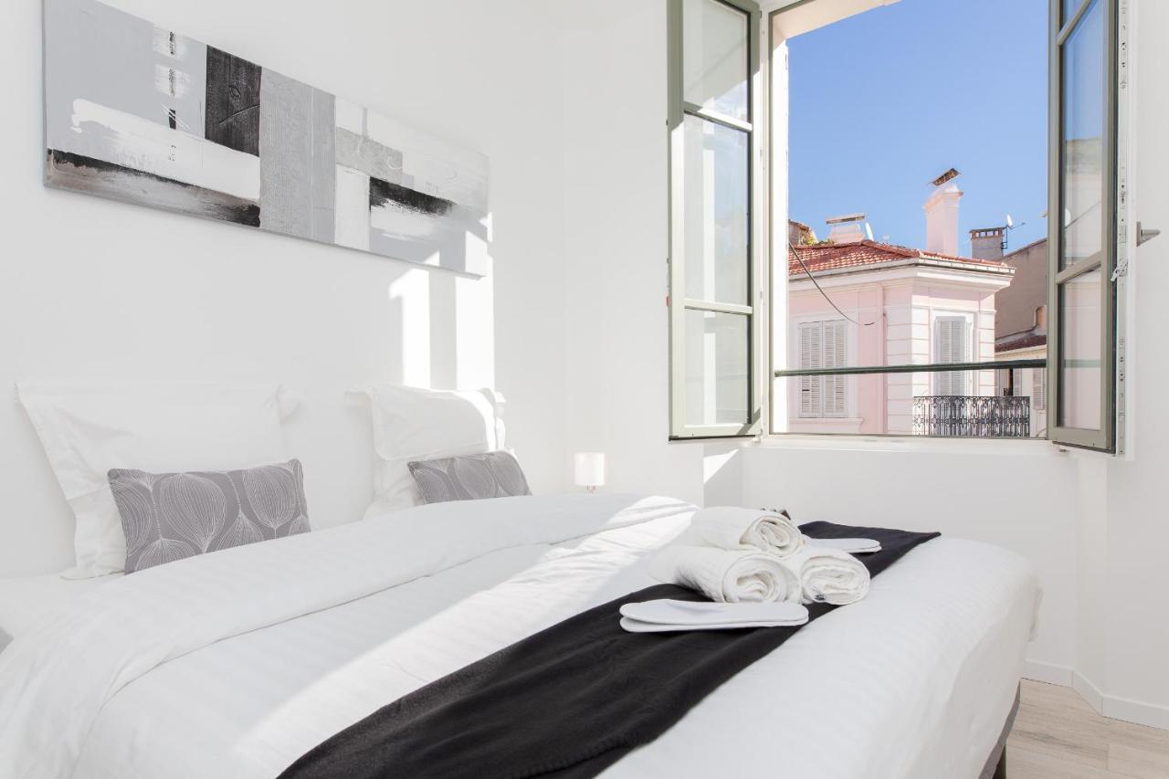 Anzur Yourhosthelper Cannes Exterior photo